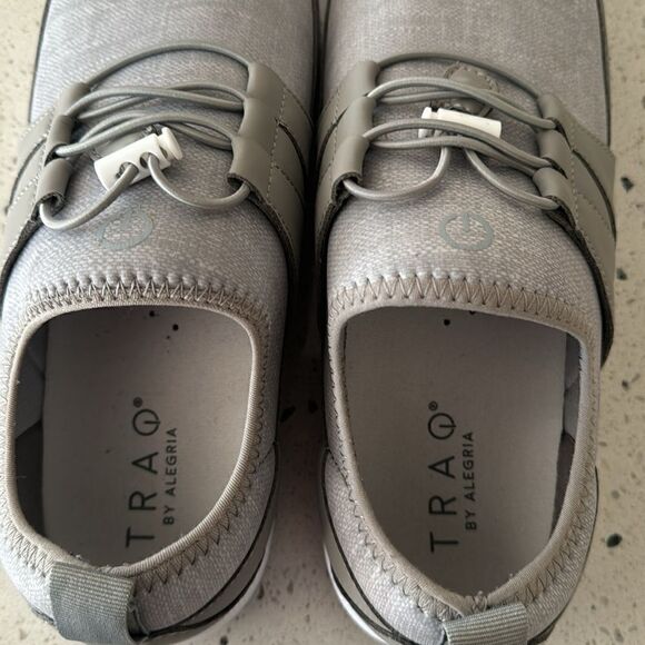 TRAQ by ALEGRIA Cynch Gray Textile Comfort Casual Walking Shoes Men's Size 41 - Picture 6 of 12